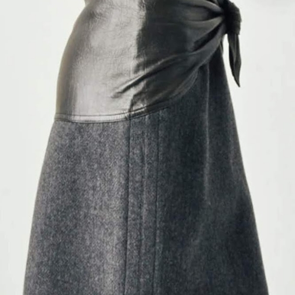 Versace vintage wool and leather pencil skirt size 44 Gianni Versace - Picture 2 of 14